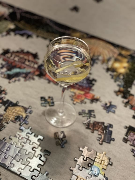 Murder Mystery Story Jigsaw Puzzle - gallery image 6